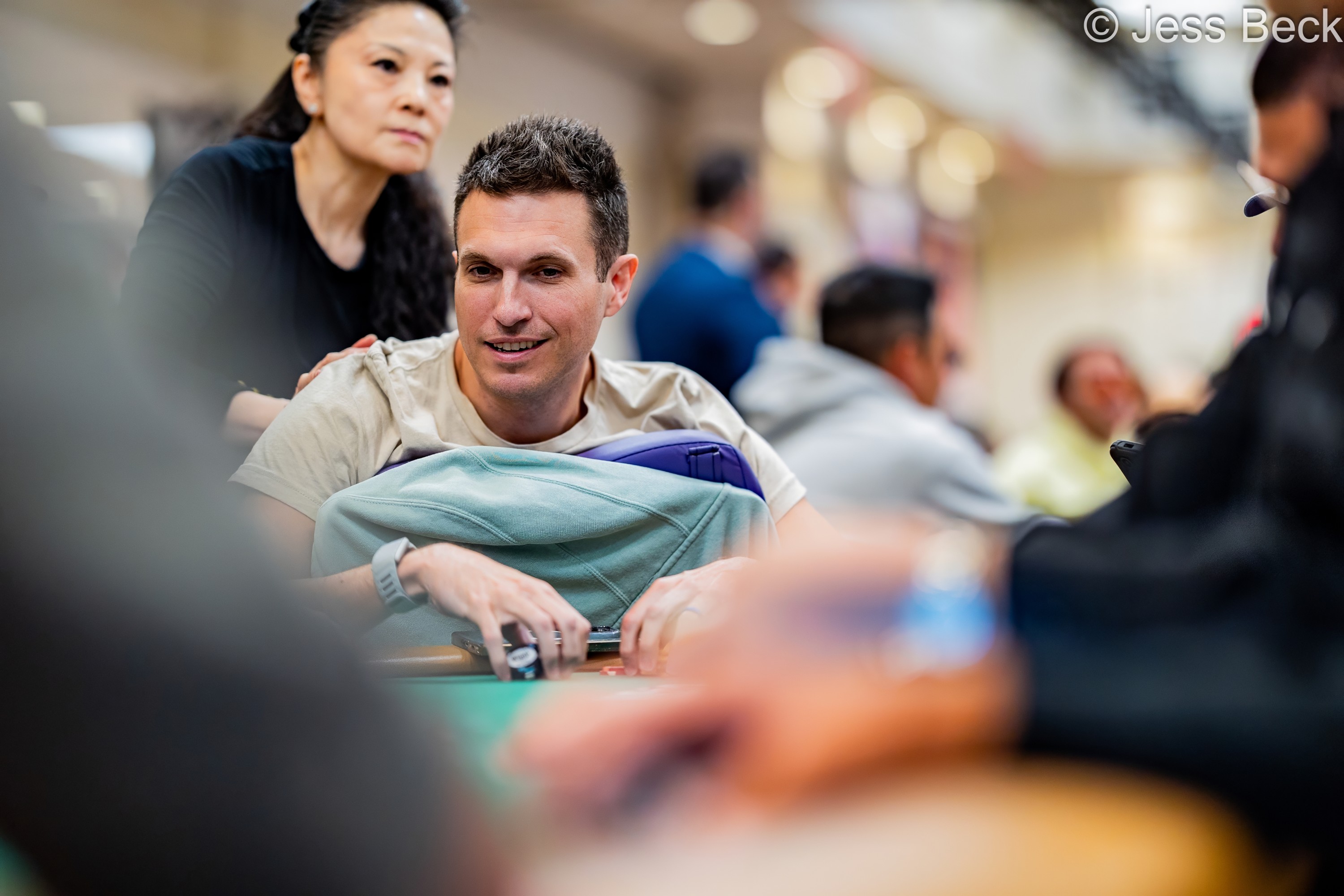 百家乐技巧 - 德州扑克传奇道格·波尔克的疯狂WSOP主赛事首日：一小时内经历生死轮回 - 百家乐规则